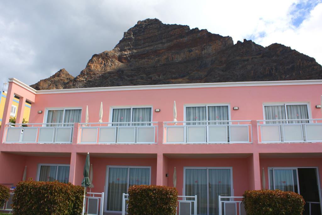 Apartamentos El Guirre Valle Gran Rey Luaran gambar
